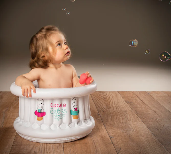 Inflatable-Bathtub-for-Children-Complete-Guide-to-Choosing-the-Right-One Cupcake Babies