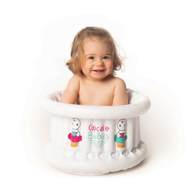 Pack Spécial Petit Necessaire de Voyage Cape de Bain avec Inflateur Canard en Caoutchouc - Cupcake Babies